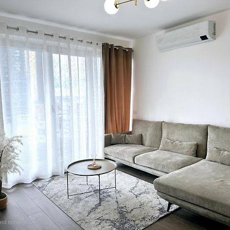 Free Parking Skanderbeg Square - Spacious Central Apartment Tirana Esterno foto