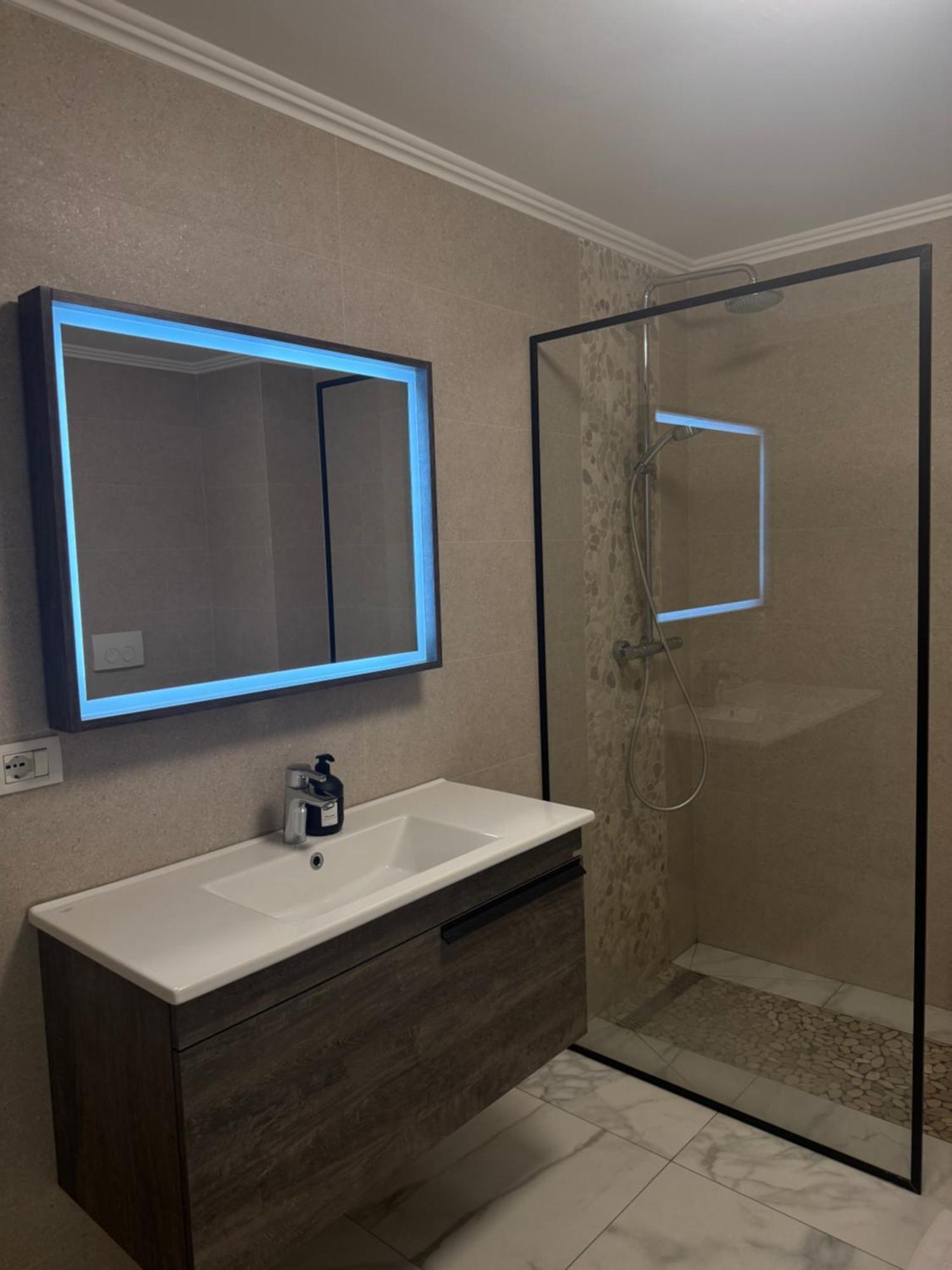 Free Parking Skanderbeg Square - Spacious Central Apartment Tirana Esterno foto