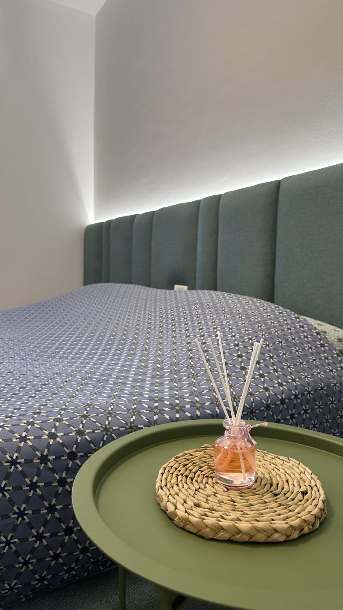 Free Parking Skanderbeg Square - Spacious Central Apartment Tirana Esterno foto